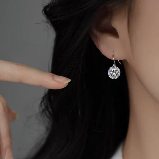 Light Luxury Temperament Earrings Exquisite Socialite Style Daily Versatile Ear Accessories